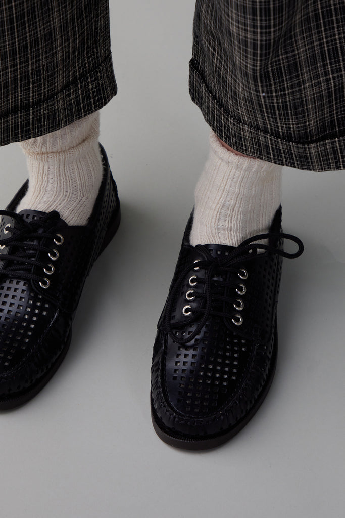 BAXTER BOAT SHOE PERFORATED SHINY BLACK LEATHER – CARON CALLAHAN