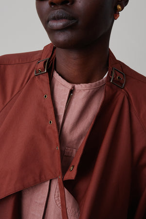 SARAFINA TRENCH | CLARET TECHNICAL COTTON