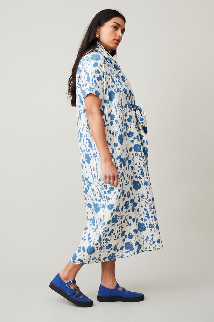 JULIEN DRESS BLUE FLOATING FLORAL LINEN CARON CALLAHAN