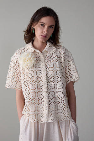FLEUR ROSETTE | IVORY ORGANZA